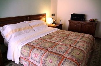 Hotel San Giuseppe Поццуоли Экстерьер фото
